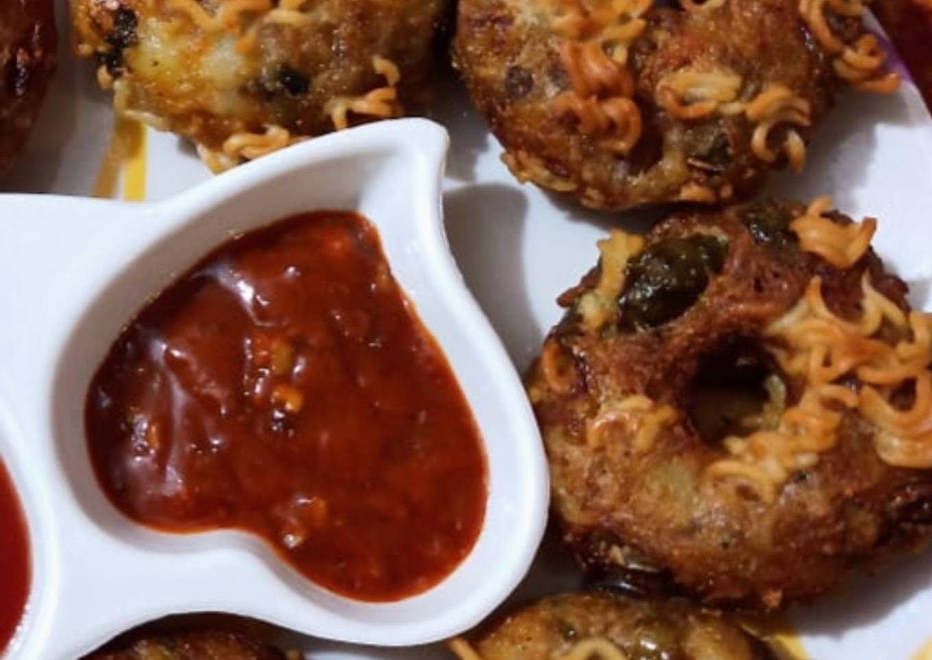 Crispy Maggi Doughnut
