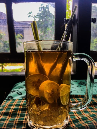 Langkah Mudah untuk Membikin Resep Lemon Tea Gula Batu yang Bikin Ngiler Anti Ribet, Sempurna