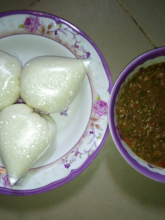 A picture of Tuwon semo with Okro soup.