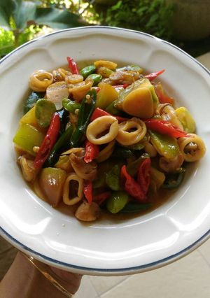 Foto resep Cumi pete ala jualannya artis