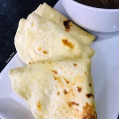 A picture of Buttery Naan.