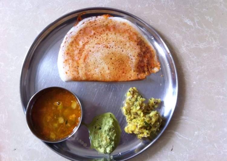 Recipe of Homemade Dosa with Coconut Chutney