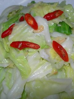 蝦皮蒜香炒高麗菜 的食譜成品照片