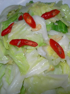 蝦皮蒜香炒高麗菜 的食譜成品照片