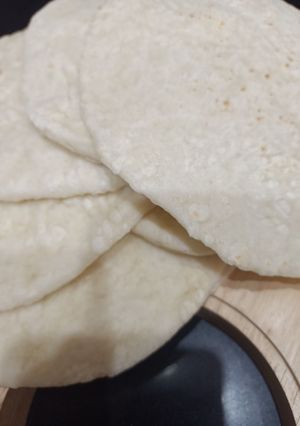 A picture of Pita bread.