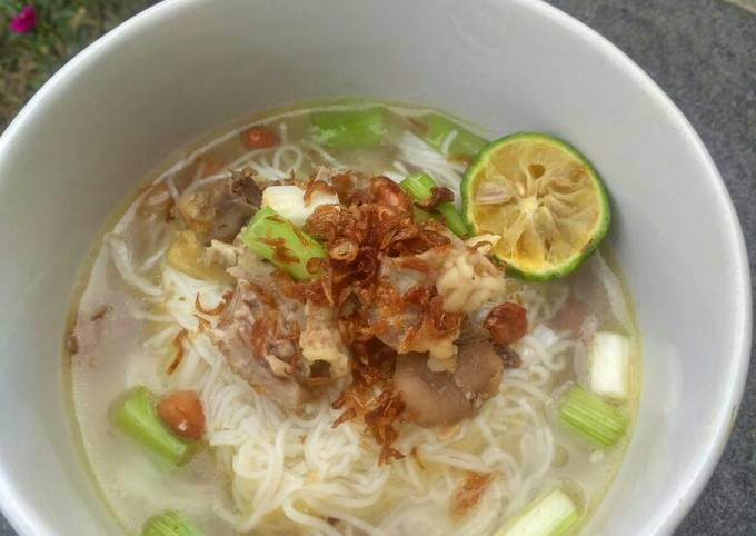 Resep Sop Mie Asin Ala Kota Singkawang Oleh Devalesha Kitchen Cookpad