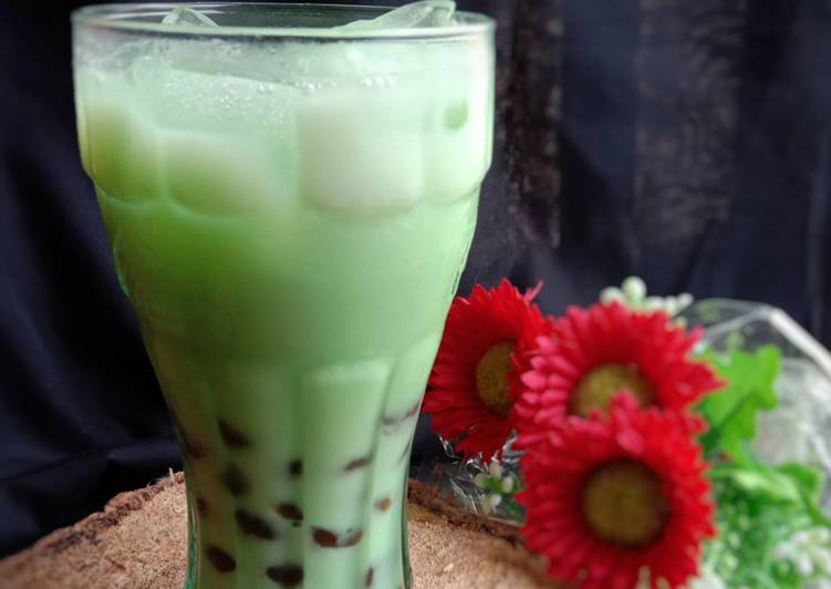 Bagaimana Menyiapkan Green Milk Boba Ice #34 Anti Gagal