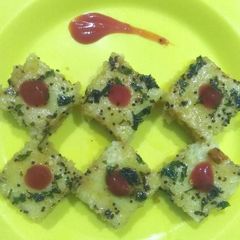 A picture of Instant khaman dhokla.