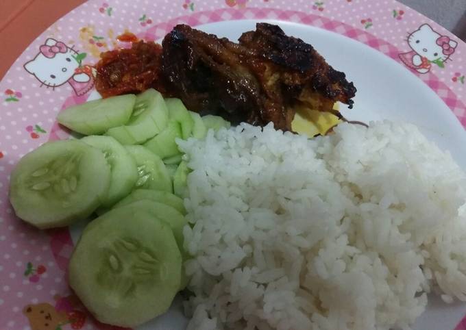 Ayam bakar gampil enak 😋