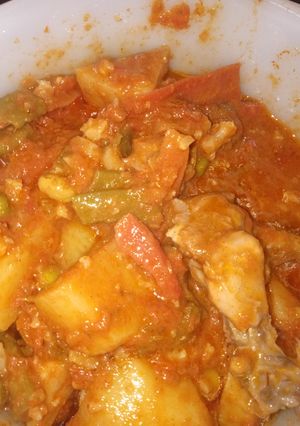 A picture of Murgh sabzi.