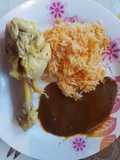 Mole con arroz rojo