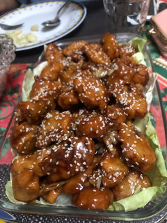 A picture of Orange Chicken.