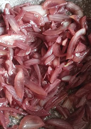 Una foto de Cebolla Caramelizada al Malbec