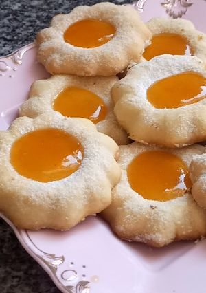 صورة لوصفة حلوى الوردة بطابع المعمول يذوب في الفم 🌹