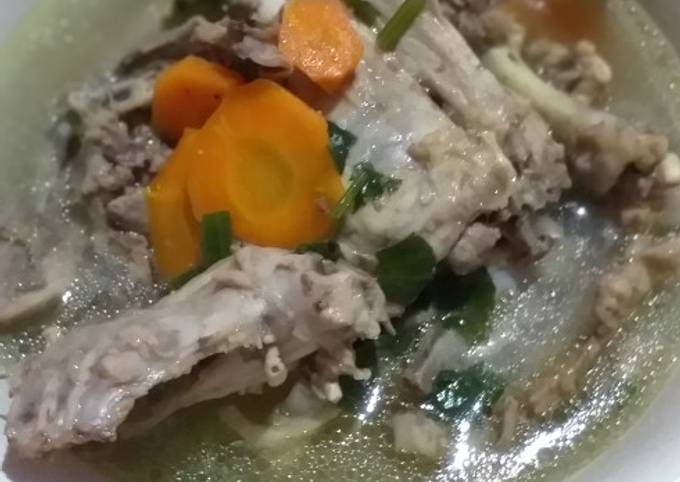 Resep Sop Tulangan Ayam Simple Oleh Bunda Balqis Cookpad