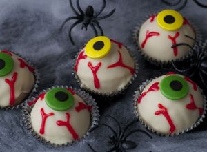 Foto principal de Cake Pops de Halloween con forma de Ojos