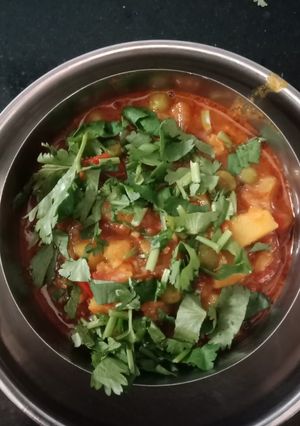 ફ્લાવર ની સબ્જી (Cauliflower Sabji Recipe In Gujarati) રેસીપી મુખ્ય ફોટો