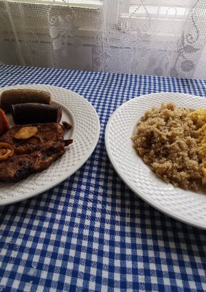 Vasárnapi disznóságok vegyes körettel recept fotója