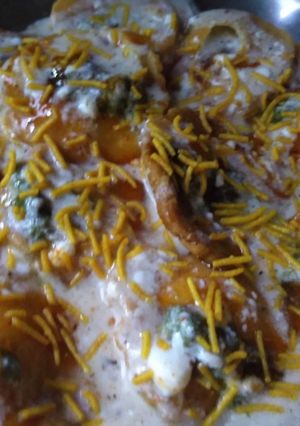 पापड़ी चाट (papdi chaat recipe in hindi) रेसिपी मुख्य फोटो