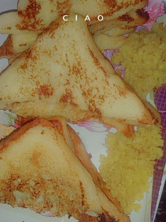 A picture of Sweet Bread Toast🍞.