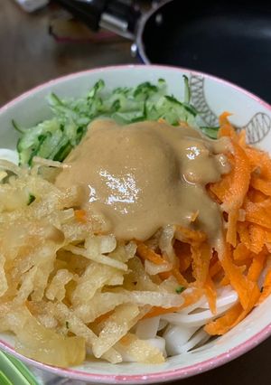 三絲涼麵 的食譜成品照片
