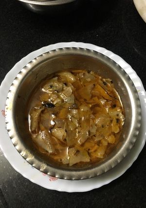 A picture of Papad ki sabzi.