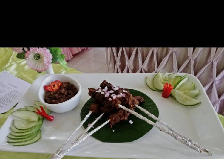 Bagaimana Membuat Sate komoh, Enak