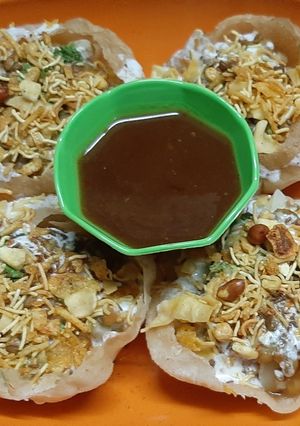 राज कचौड़ी (Raj kachodi recipe in Hindi) रेसिपी मुख्य फोटो