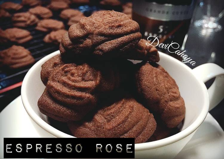 Espresso Rose Cookies (Recommended)