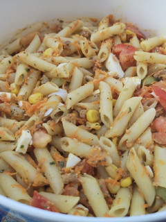 Una foto de Ensalada de macarrones