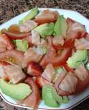 Ensalada de fresas y salmón
