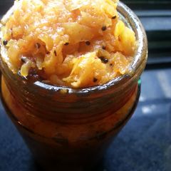 A picture of Raw mango thokku.