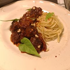 Vodka meatballs Spagetti A picture of Vodka meatballs Spagetti.