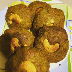 A picture of Hara bhara kebab.