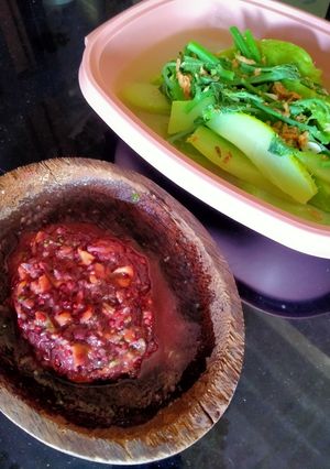 Foto resep Sambal Cecah Terong Belanda 🤤🤤
