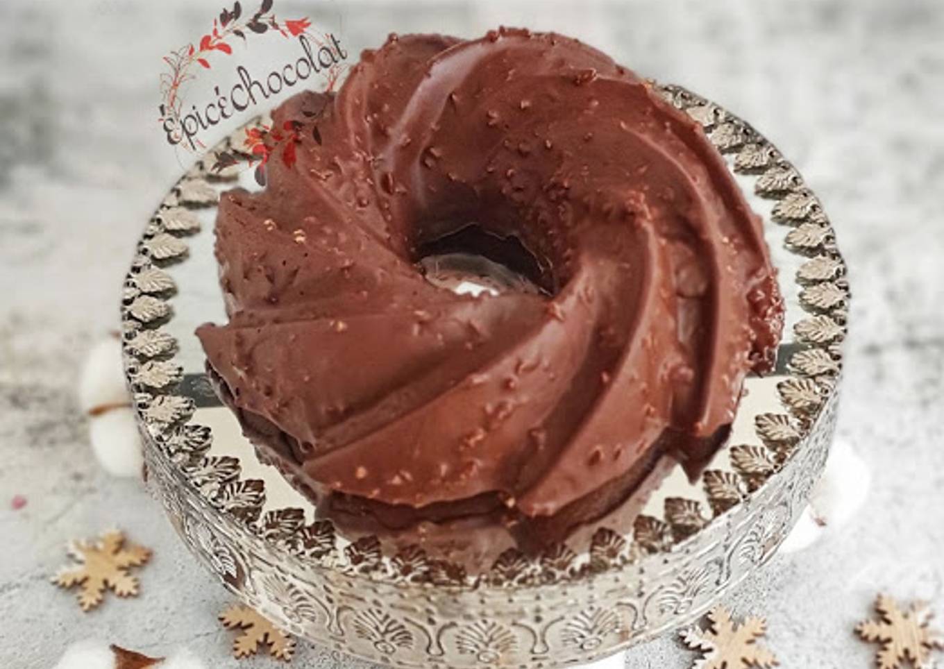 Gateau au chocolat glacage facon rocher