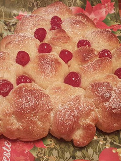 Una foto de Pan dulce de nata de Navidad con Thermomix