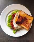 🥪 Sandwich Sáng Nhanh Ngon Với Phô Mai Tươi Kiri, Trứng, & Bacon 🥓