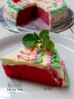 Foto resep #250 Bolu Kukus Buah Naga Merah (no mixer)