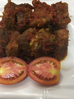 A picture of Peppered meat.