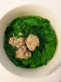 Canh Rucola Thịt Viên