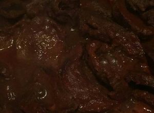 Una foto de Asado negro de Doña Trina