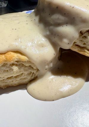 A picture of Country Style Pepper Gravy.