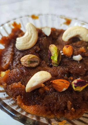 A picture of Rajasthani Besan Halwa 🥮.