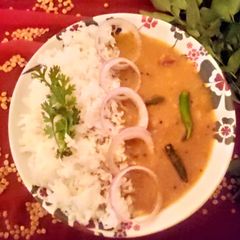 A picture of स्टिमड राईस.