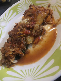 Una foto de Canelones de acelga con salsa boloñesa !! 😋😋