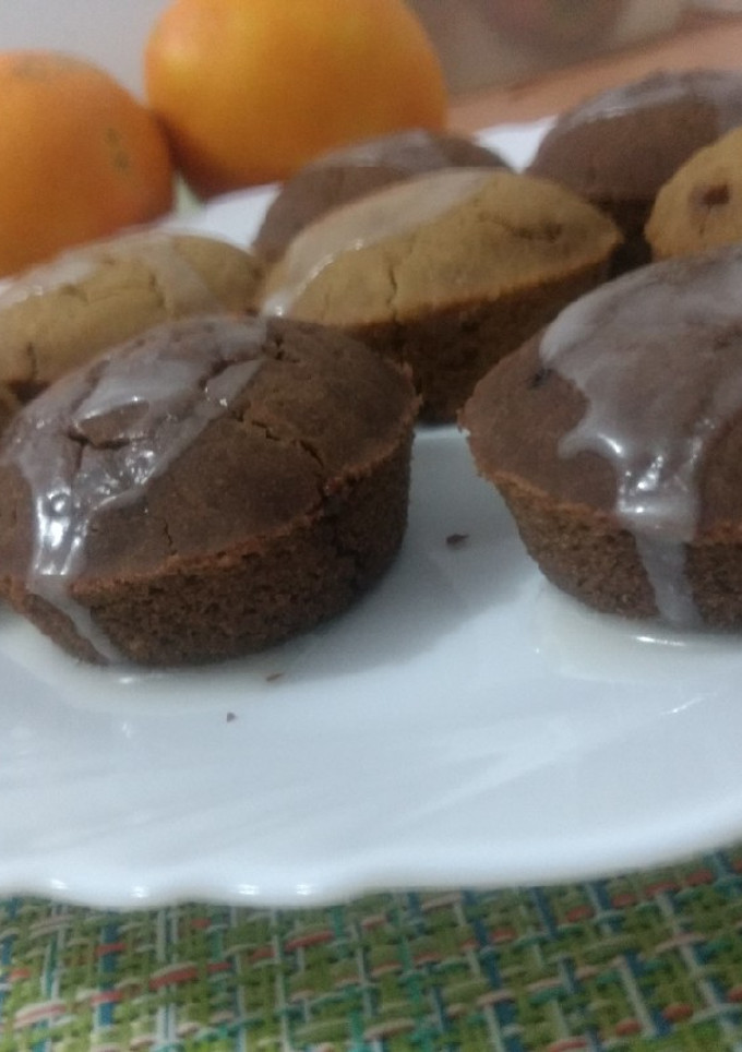 Una foto de Muffins de naranja veganos