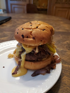 A picture of Brad's bacon garlic pub burger.