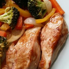 A picture of Vickys Teriyaki Chicken Traybake, GF DF EF SF NF.
