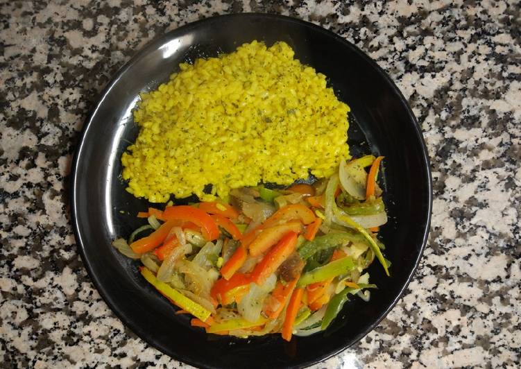 Arroz Al Curry Con Verduras Salteadas Receta De Dale Candela- Cookpad